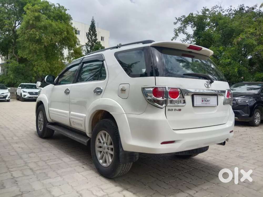 Toyota Fortuner, 2013, Diesel