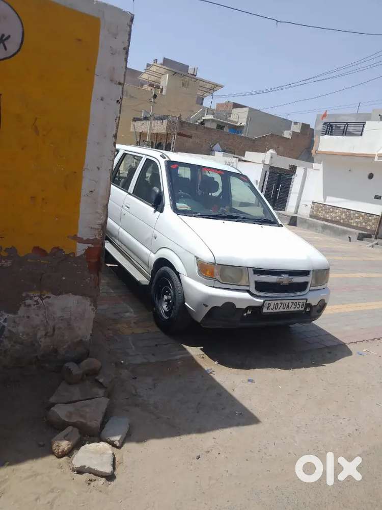 Tavera Hai 2012 Modal Jo Sell Karni Hai