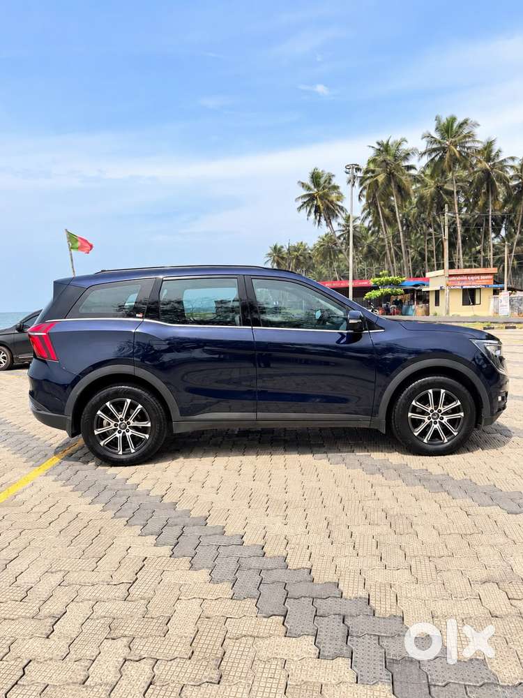 Mahindra Xuv700 2.0 Ax 7 Petrol At Str, 2021, Petrol