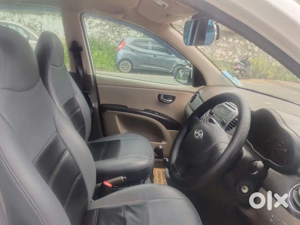 Hyundai I10 Sportz Petrol 2013