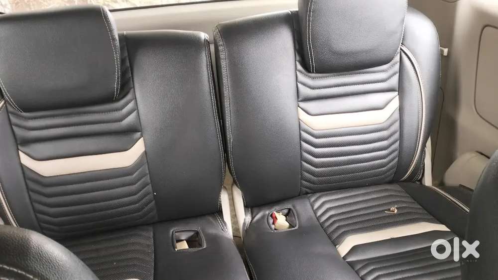 Toyota Innova 2012