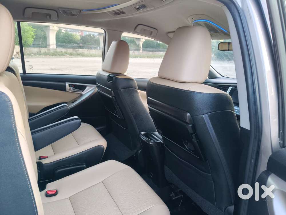 Toyota Innova Crysta 2.8 Zx At 7 Seater, 2019, Diesel