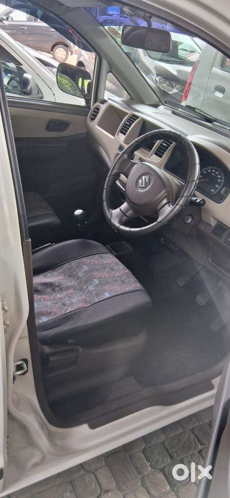 Maruti Suzuki Estilo Lxi, 2010, Petrol