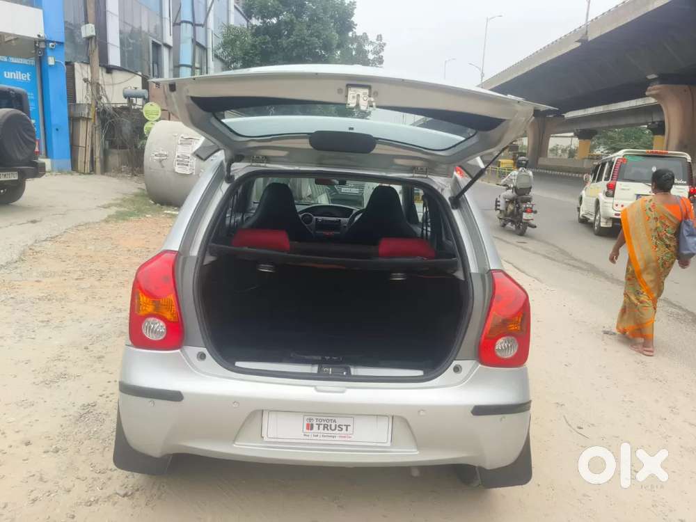 Toyota Etios Liva 1.2 G, 2012, Petrol