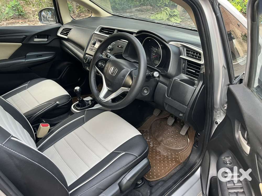 Honda Jazz S Mt I-vtec, 2017, Petrol