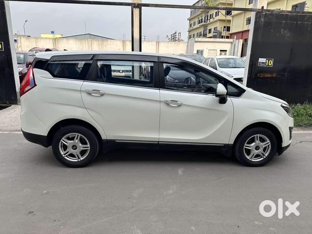 Mahindra Marazzo M6 8str, 2019, Diesel