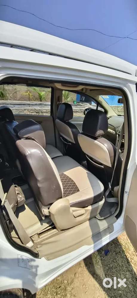 Maruti Suzuki Ertiga Vdi 2015 Well Maintened