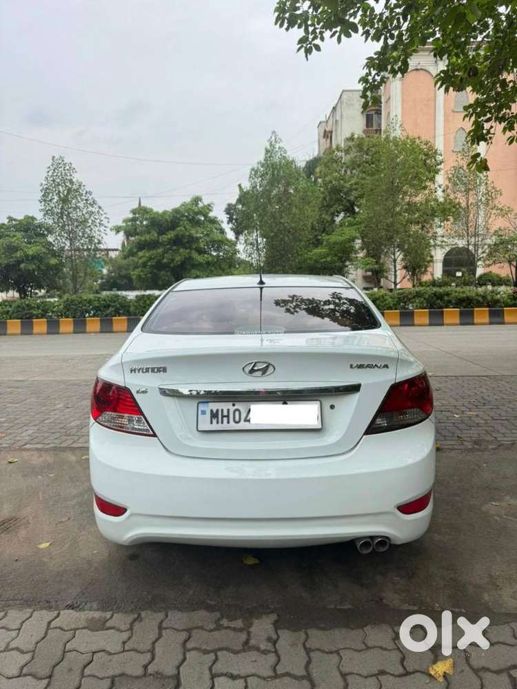 Hyundai Verna 1.6 Ex Vtvt, 2011, Petrol