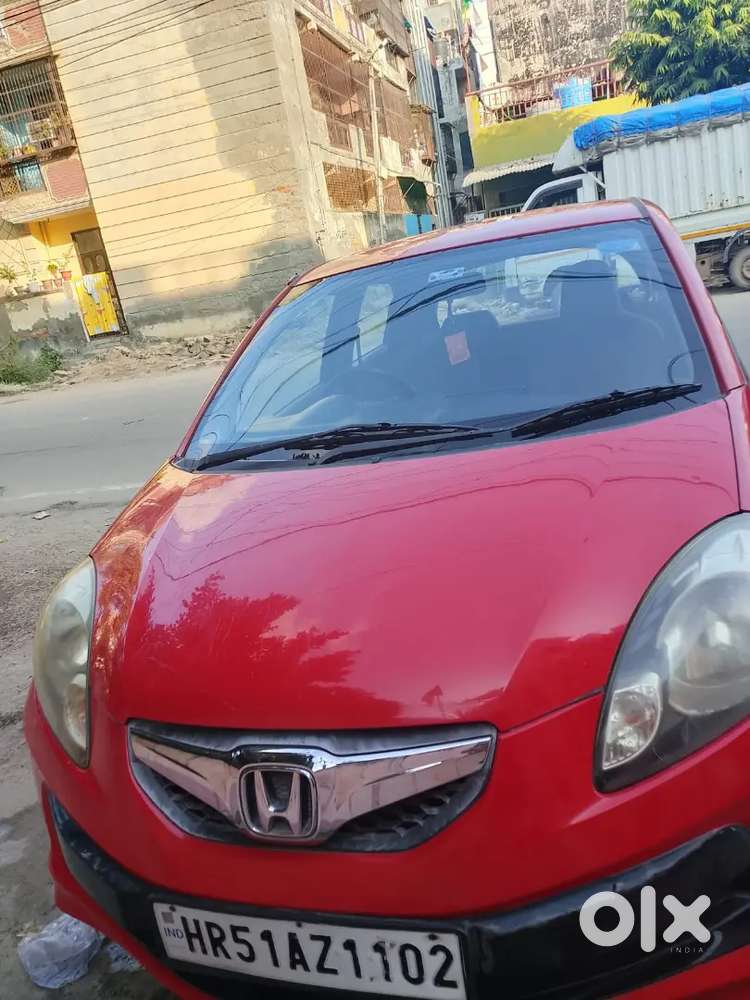 Honda Brio Mt Petrol 2014
