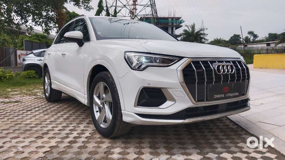 Audi Q3 40 Tfsi Premium Plus, 2025, Petrol