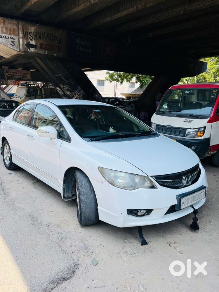 Honda Civic Petrol Manual 2011