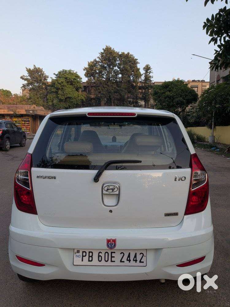 Hyundai I10 [2010-2017] 1.2 Sportz At, 2011, Petrol