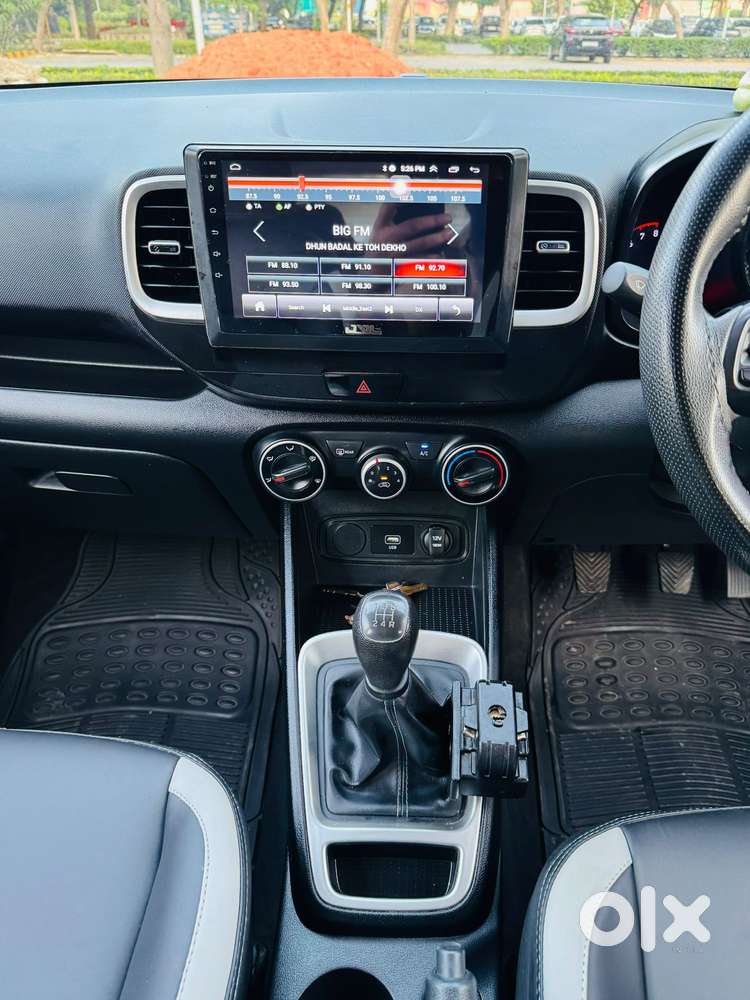 Hyundai Venue S 1.2 Petrol, 2021, Petrol