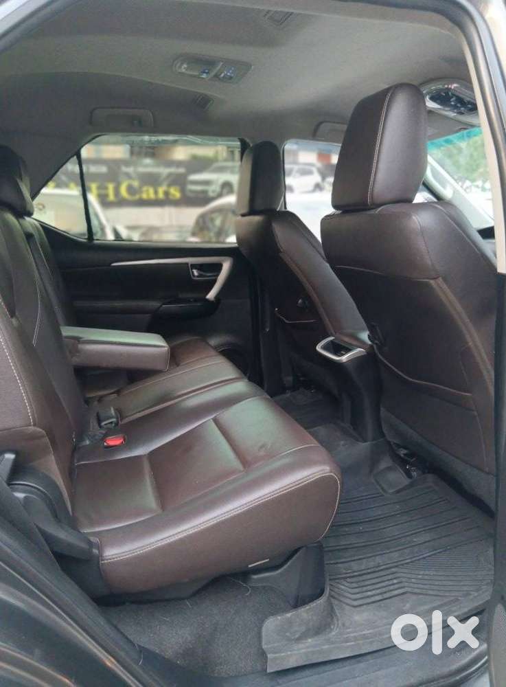 Toyota Fortuner 4x2 Mt 2.8 Diesel, 2020, Diesel