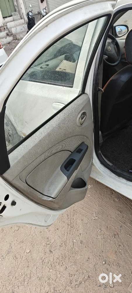 Toyota Etios 2016 Diesel Well Maintained