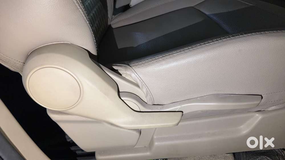 Maruti Suzuki Ertiga Zxi Plus Shvs, 2021, Petrol
