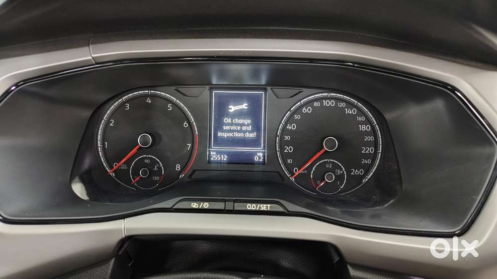 Volkswagen Taigun 1.0 Tsi Highline At, 2022, Petrol