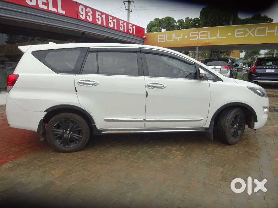 Toyota Innova Crysta Touring Sport 2.4 Mt, 2019, Diesel