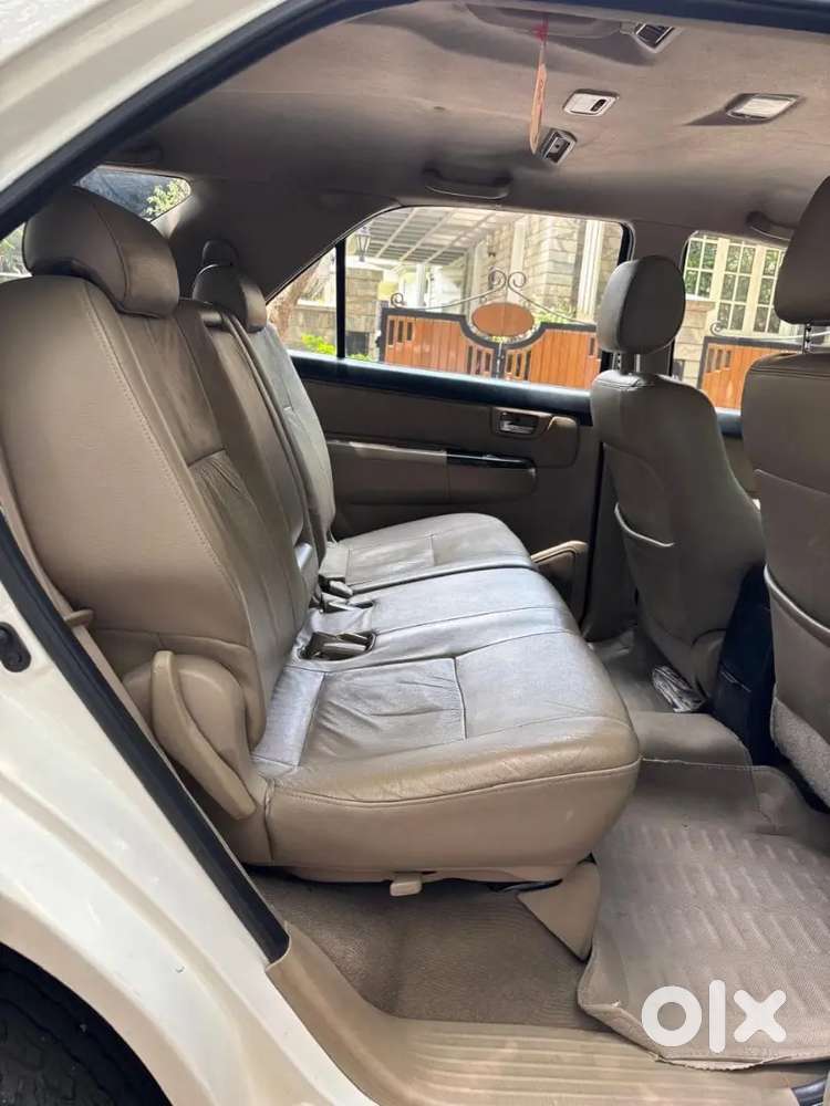 Toyota Fortuner 2015 Diesel Well Maintained