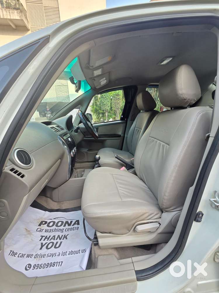 Maruti Suzuki Sx4 Zxi Mt Bsiv Leather, 2012, Petrol