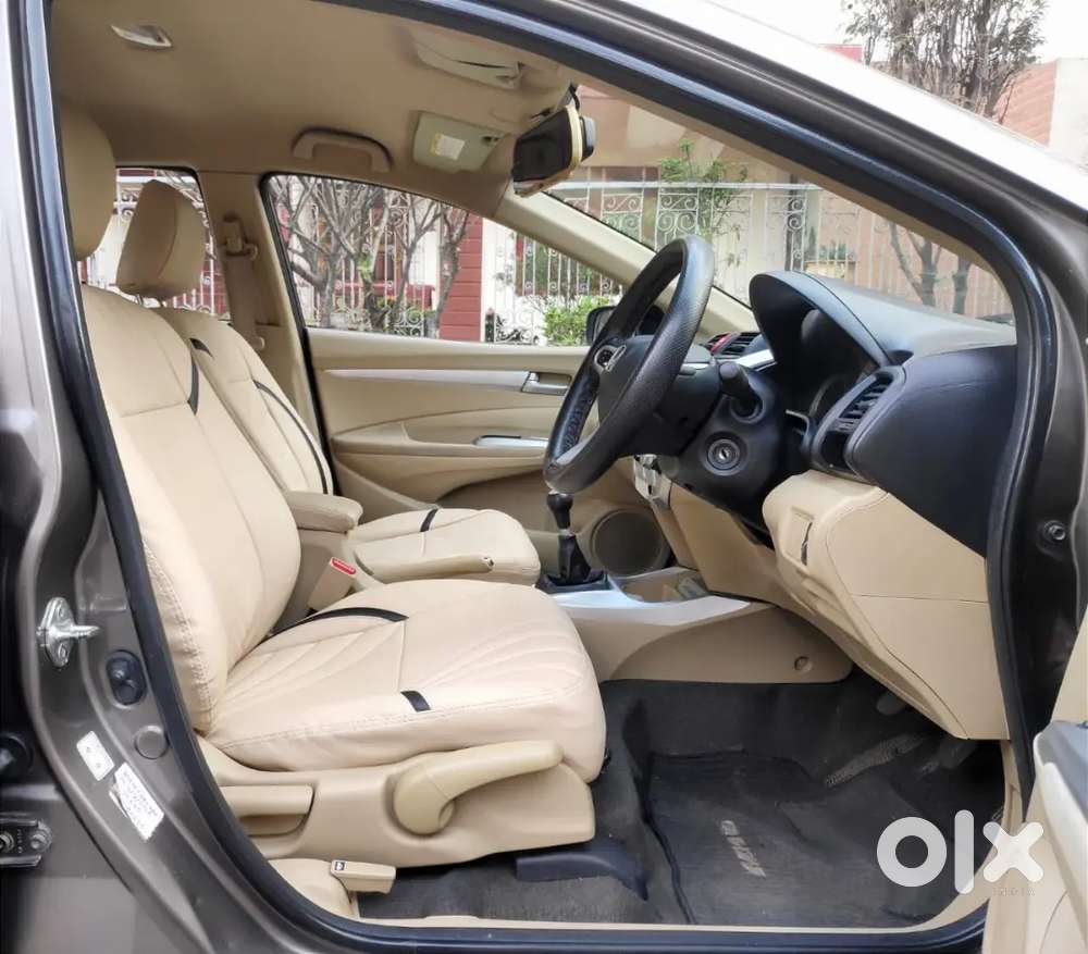 Honda City  V  I Vtec