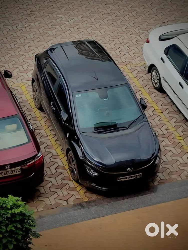 Tata Altroz 1.2 Petrol 2023