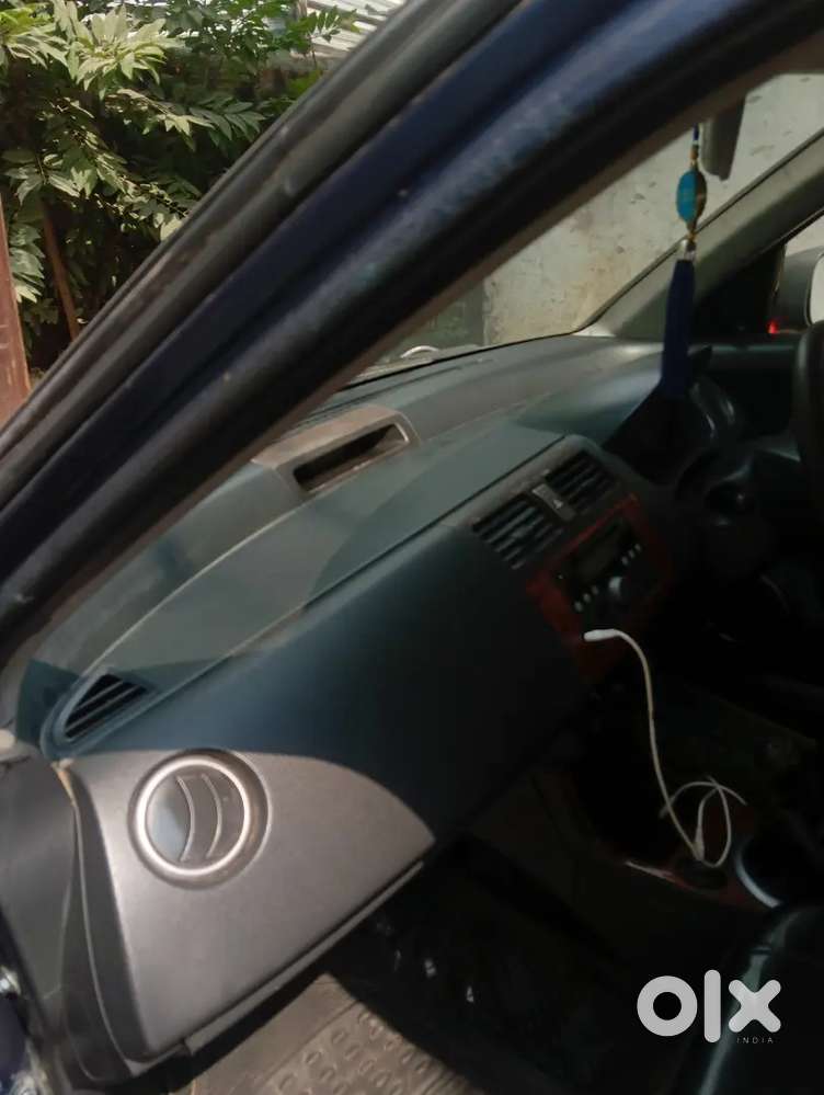 Maruti Suzuki Dzire 2010 Diesel Manual