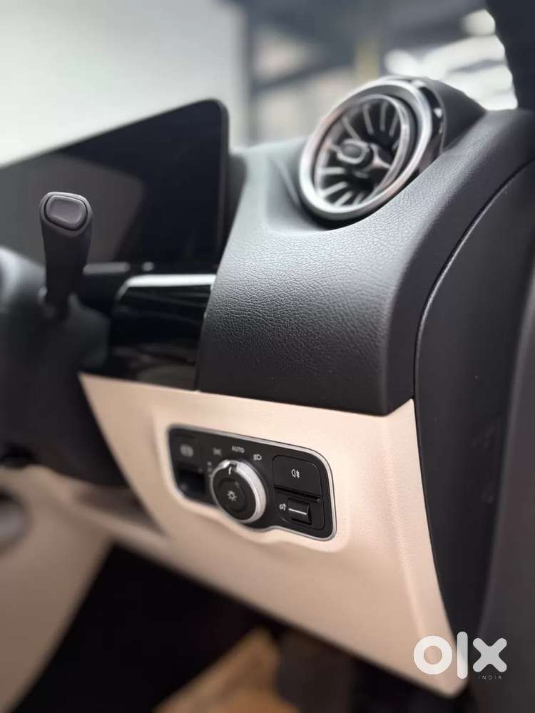 Mercedes-benz Gla 200, 2024, Petrol