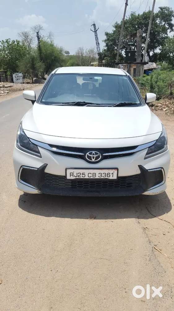 Toyota Glanza 2024 Petrol Well Maintained
