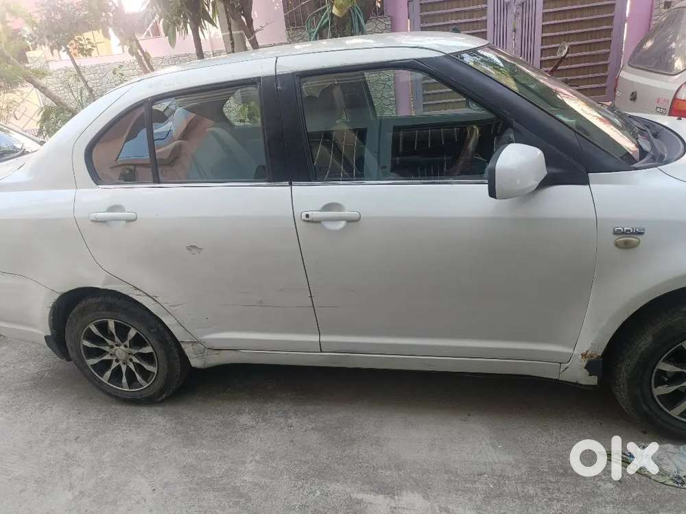 Maruti Suzuki Dzire 2011