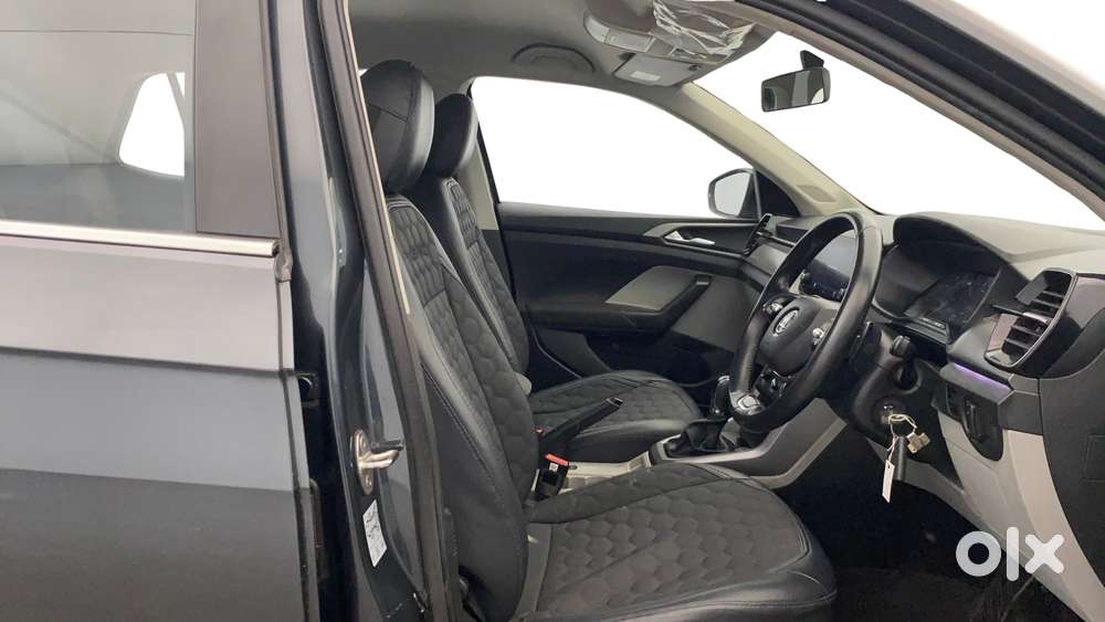 Skoda Kushaq 1.0 Tsi Ambition At, 2022, Petrol