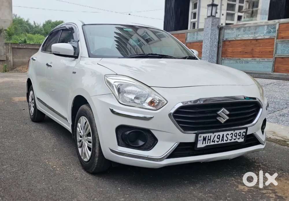 Maruti Suzuki Dzire 1.2 Vxi Amt, 2017, Petrol