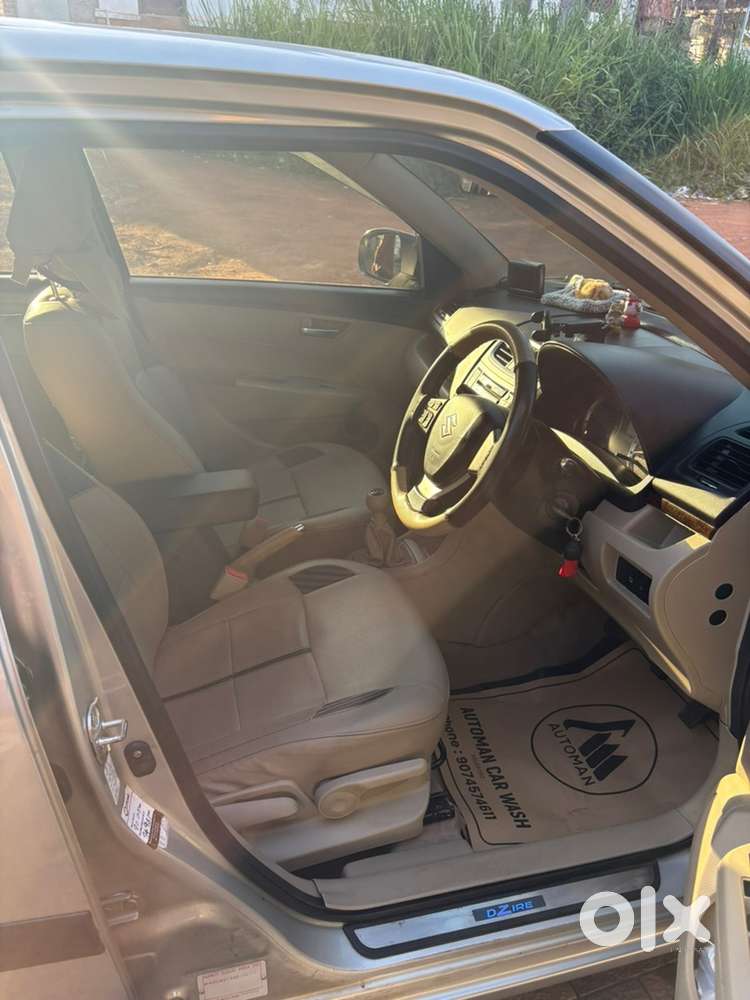 Maruti Suzuki Swift Dzire Zxi 2014 Petrol Well Maintained