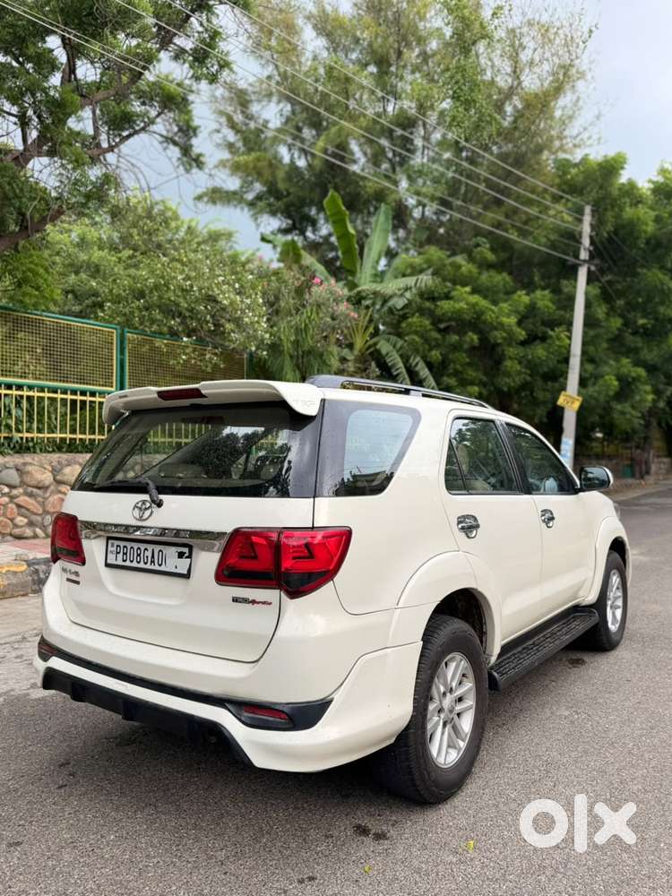 Toyota Fortuner 3.0 4x2 Automatic, 2014, Diesel