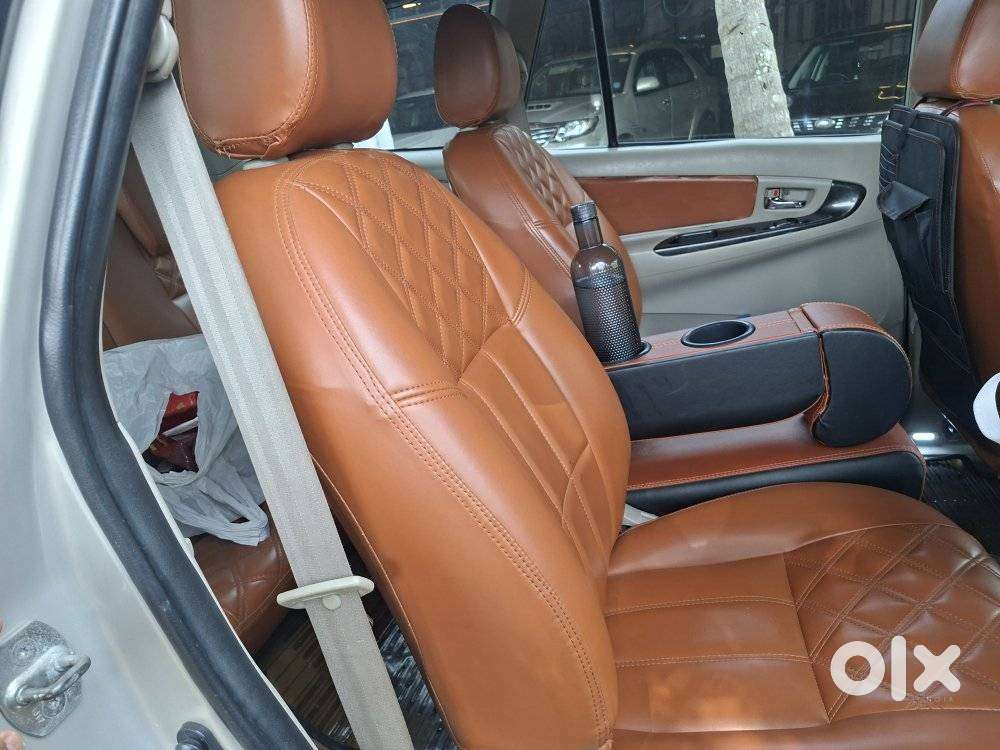 Toyota Innova 2.5 Z Diesel 7 Seater Bs Iv, 2014, Diesel