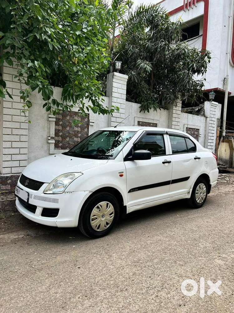 Maruti Suzuki Swift Dzire 2015 Diesel 79000 Km Driven