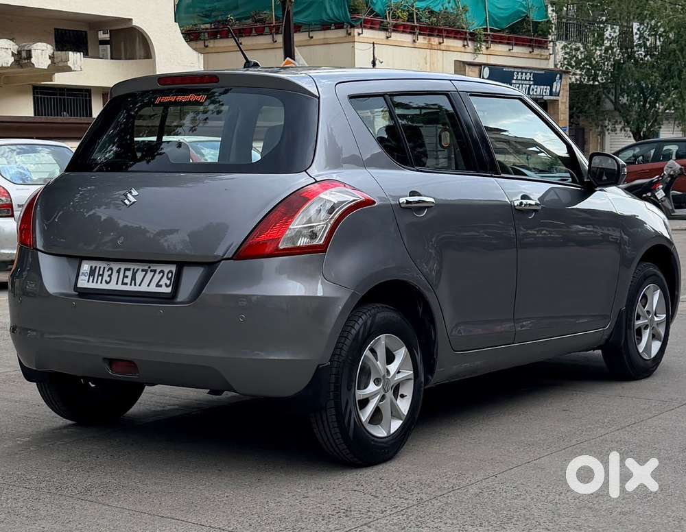 Maruti Suzuki Swift Vxi + Manual, 2014, Petrol