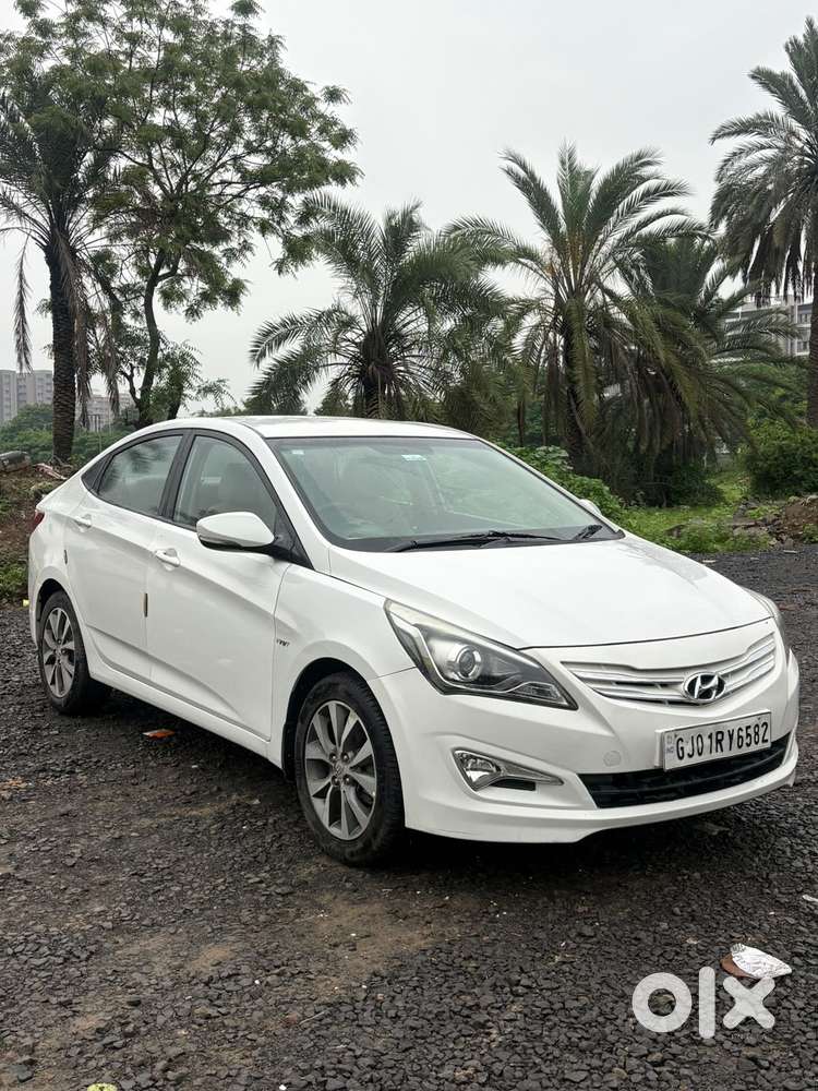 Hyundai Verna 1.6 Vtvt Sx, 2017, Petrol