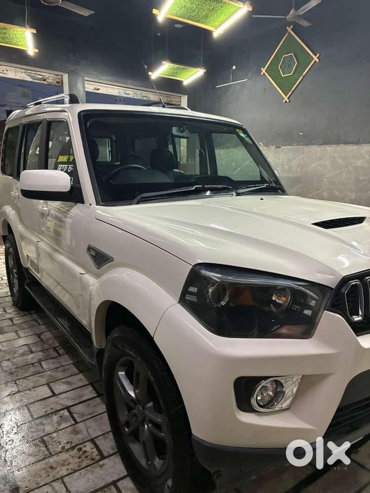 Mahindra Scorpio Classic 2018