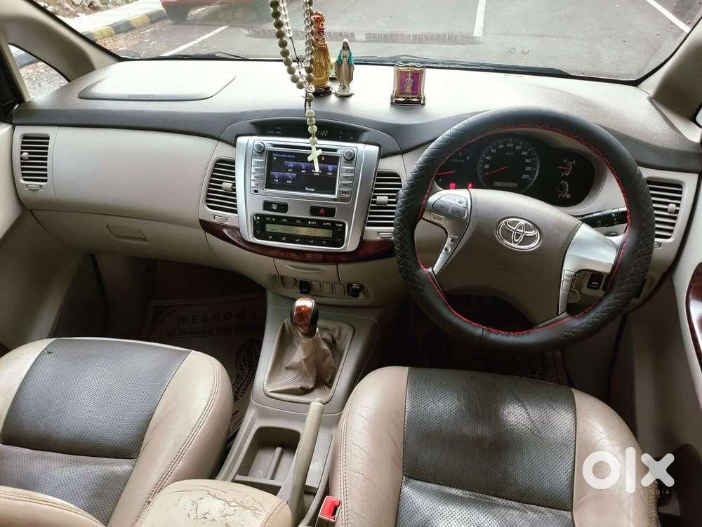 Toyota Innova 2.5 V 8 Str, 2014, Diesel