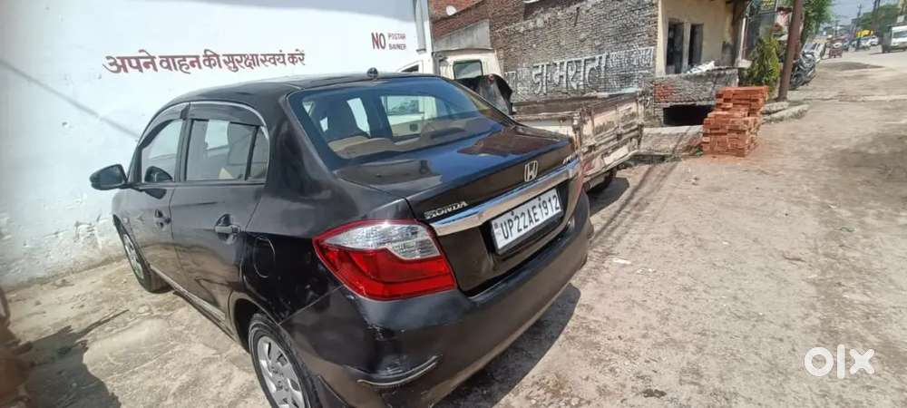 Honda Amaze 2017 Diesel Well Maintained