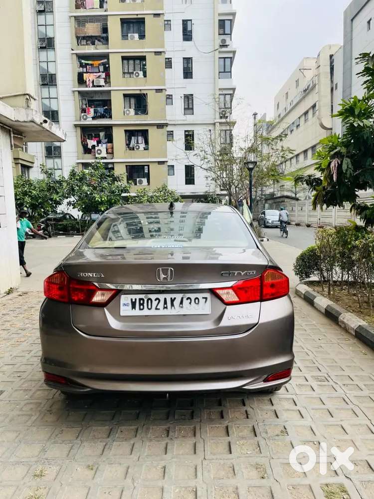 Honda City Vx Option 2016 Sunroof Model Push Start Button