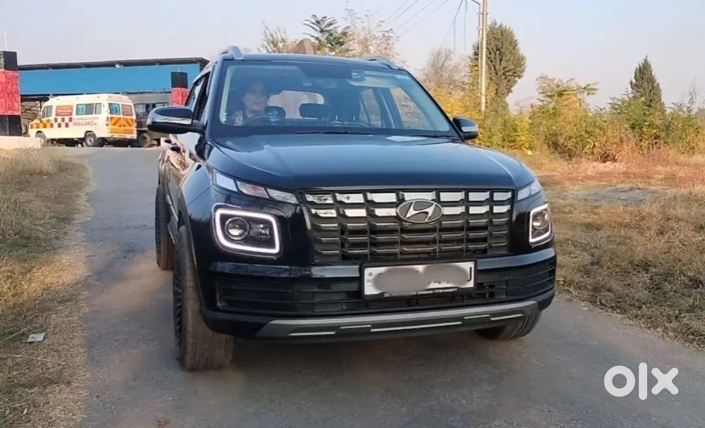 Hyundai Venue 1.2 Petrol 2024