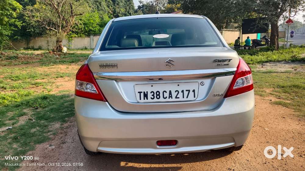 Maruti Suzuki Swift Dzire 1.2 Vxi Bsiv, 2015, Petrol