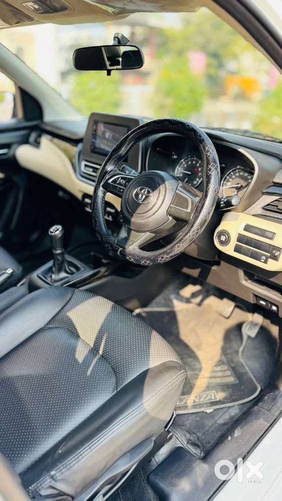 Toyota Glanza G Hybrid, 2022, Petrol