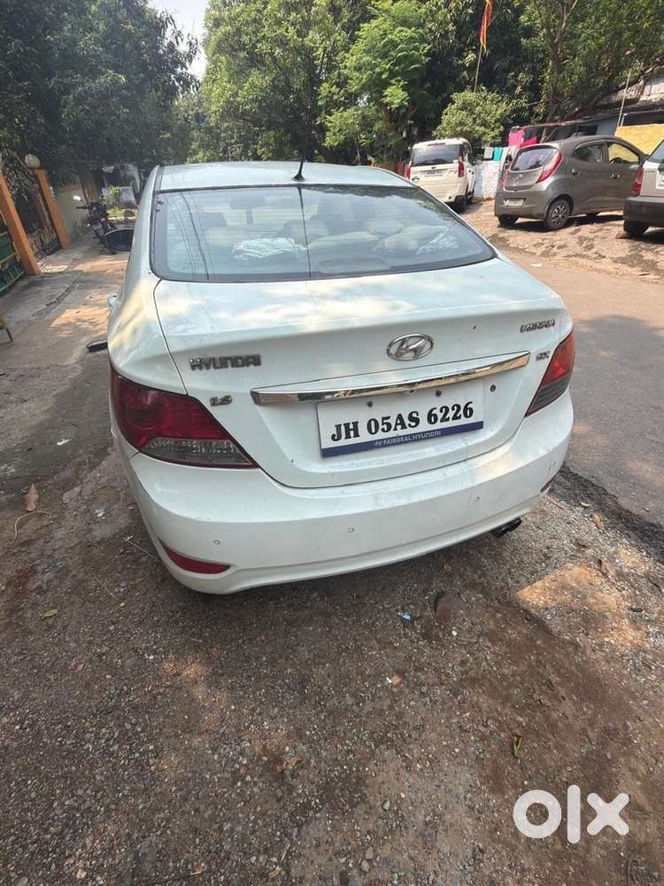 Hyundai Fluidic Verna 2013