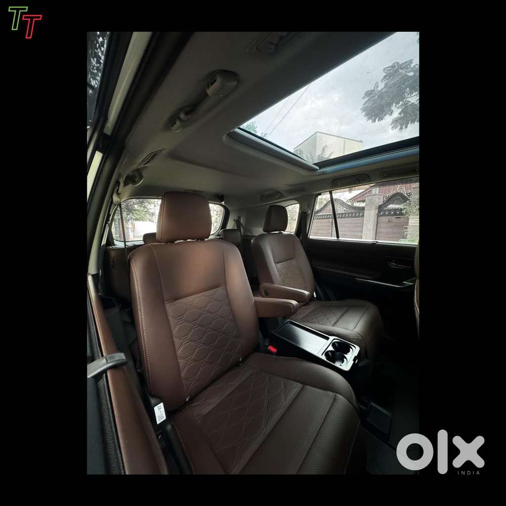 Toyota Innova Hycross 2.0 Zx (o) Hybrid 7 Str, 2026, Petrol