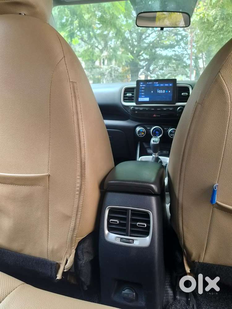 Hyundai Venue Sx Mt, 2022, Diesel