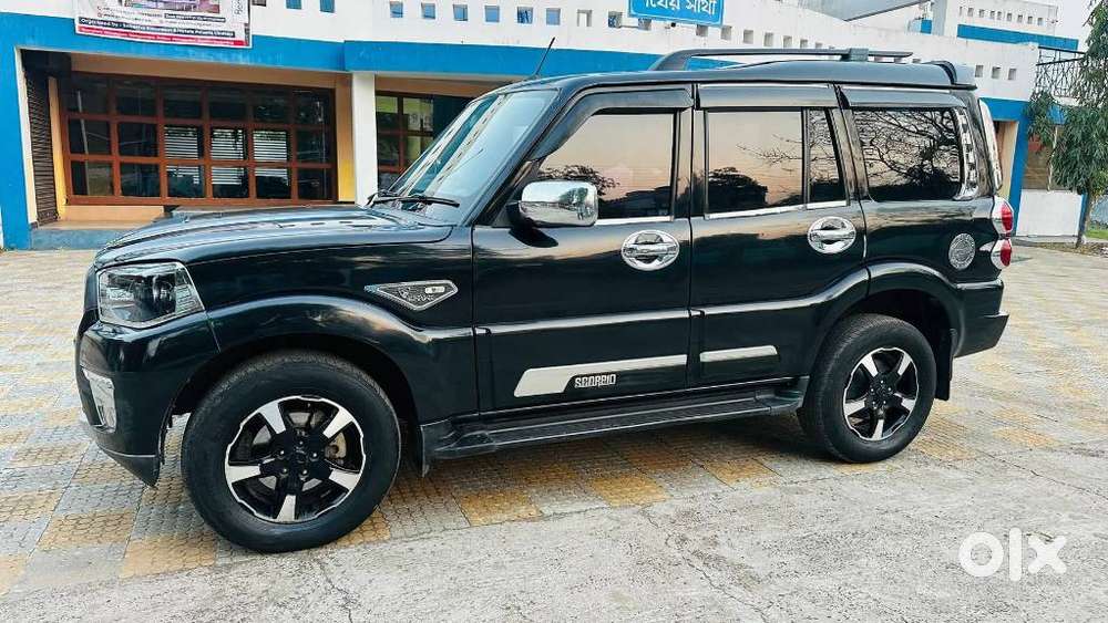 Mahindra Scorpio Classic 2.2 S 11 Mt 7 Str, 2024, Diesel