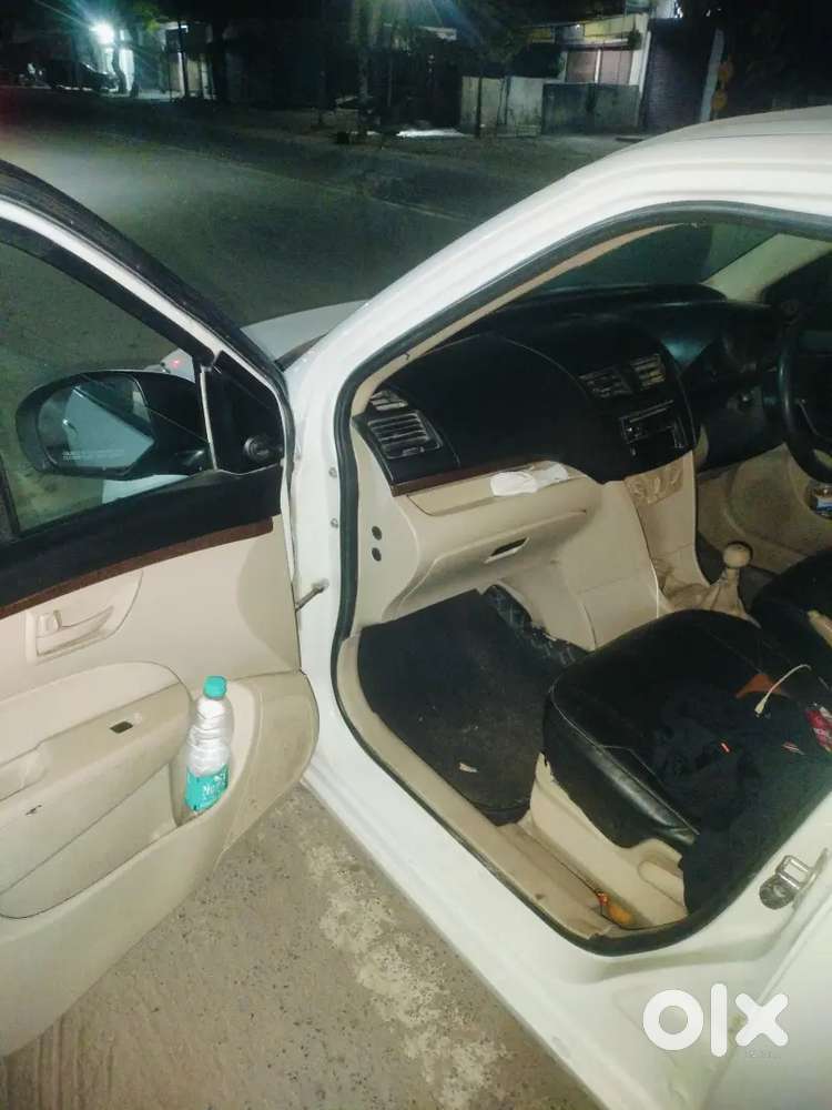 Maruti Suzuki Swift Dzire 2017